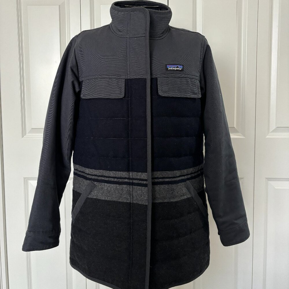 Womens Patagonia Out Yonder coat